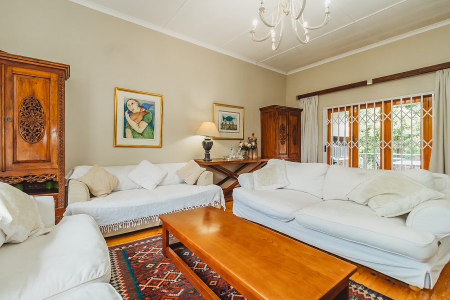 3 Bedroom Property for Sale in Glen Barrie Western Cape